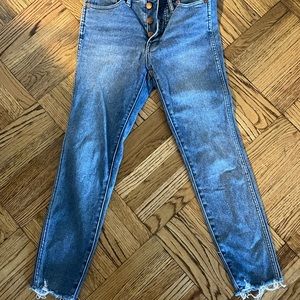 Madewell distressed blue jeans 27P